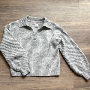 BP Gray V-Neck Cropped Sweater